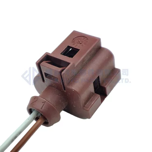 0090-100 Connector Electric hand brake rear brake wheel cylinder motor plug 1J0973802 1J0973702A 1J0 973 702A for... - image 4