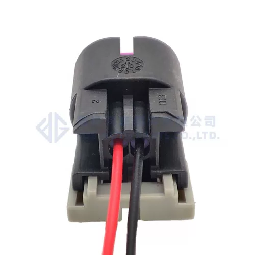 0090-106 15355317 -2 Way Black GT 150 Sealed Female Connector Assembly - image 3