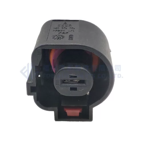 0090-410 Automotive Starter Motor Plug waterproof connector 1K0 973 751 Cable Socket For Sagitar Magotan Golf A3 A4 Q5