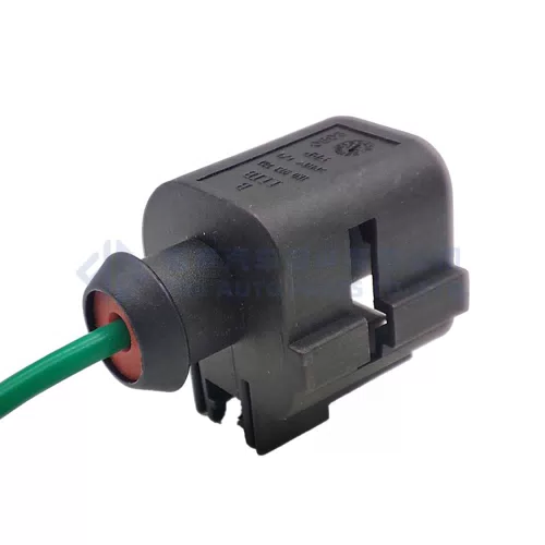 0090-410 Automotive Starter Motor Plug waterproof connector 1K0 973 751 Cable Socket For Sagitar Magotan Golf A3 A4 Q5 - image 4