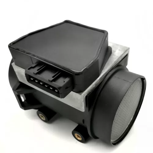 0280212016 8251497 35170200 MAF Mass Air Flow Sensor For Volvo 240 740 940 - image 2