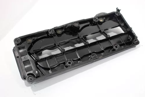 03L103469L Cylinder Head Engine Valve Cover For Audi A4 A6 C6 Body Kit - image 6