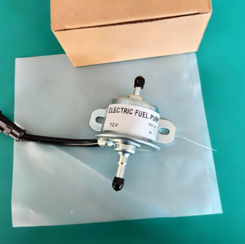 129612-52100 AM876266 Electric Fuel Pump 12V AT318139 for Yanmar 3TN100L 3TNV88 129612-52100