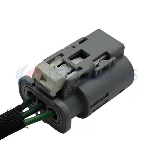Auto Part Car Radio Switch Connector Plug Suitable for Car 3-pin Female 13503573 - image 6