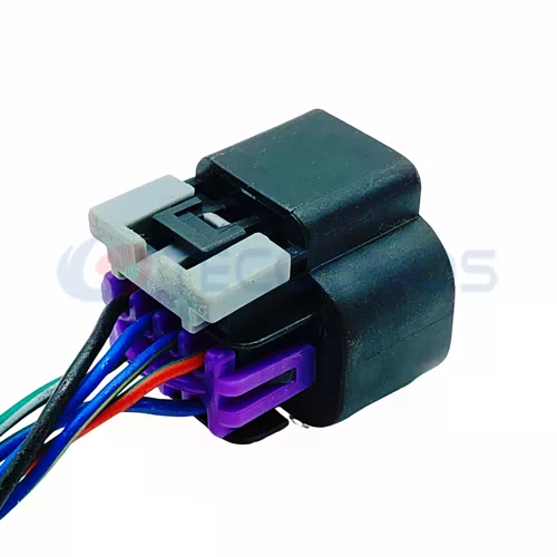 Automobile Waterproof Wiring Harness Connector Plug 15326835 - image 3