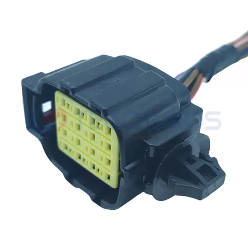 Automobile Waterproof Wiring Harness Connector Plug 368047-1 - image 2