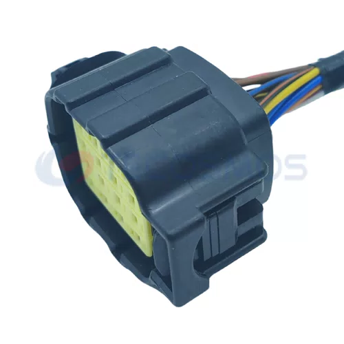 Automobile Waterproof Wiring Harness Connector Plug 368047-1 - image 5