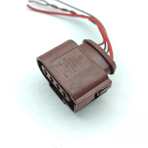 Auto Parts Generator Socket Cable Harness Connector for Volkswagen Audi 4-pin Female Plug 3D0973724F - image 6
