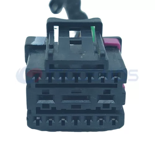 Auto Parts Automotive Electrical Wiring Automotive Connectors Suitable for Automotive 17 Pin Female 4F0972575