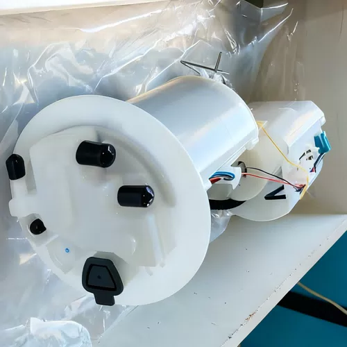 Fuel Pump Module Assembly 77020-12570 for TOYOTA Corolla Auris 08-12 7702012570 77020-12570 - image 2