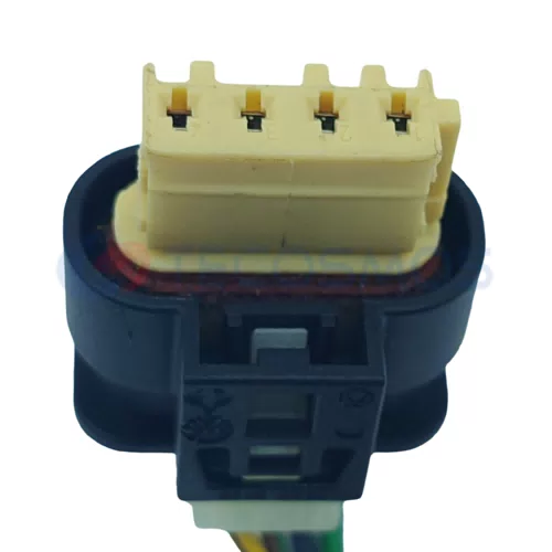 Auto Parts air Flow Meter Sensor Connector Plug Waterproof Shell Suitable for BMW 4P Female 805-122-567