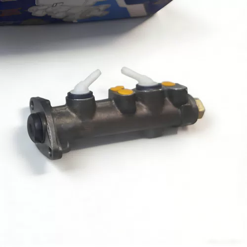High Quality New Auto Parts 807013 Brake Master Cylinder for Car 807013