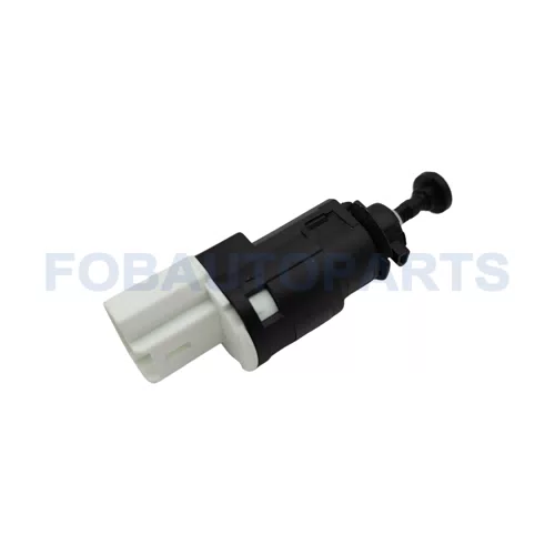 Brake Light Switch for Dacia Lodgy Nissan Primastar Renault Clio 8200276361