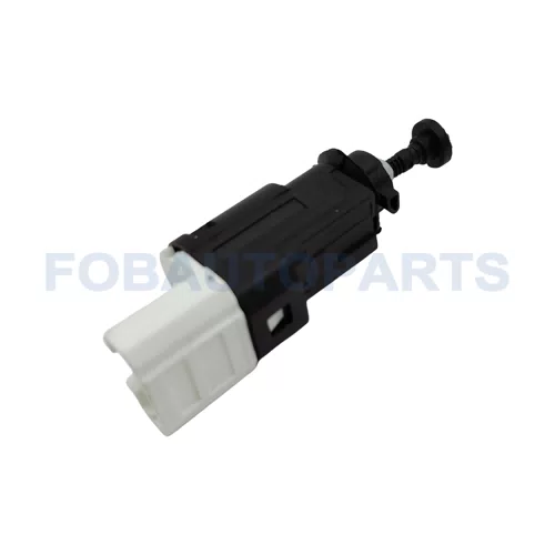 Brake Light Switch for Dacia Lodgy Nissan Primastar Renault Clio 8200276361 - image 2