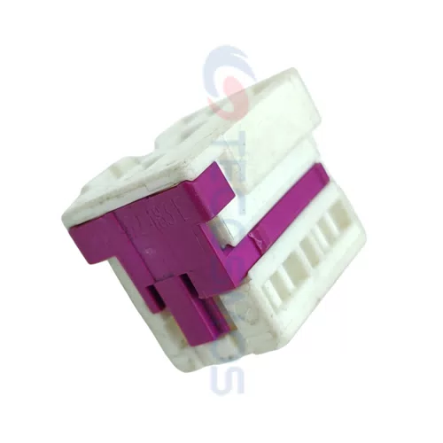 Automobile Waterproof Wiring Harness Connector Plug 8K0972483E - image 6