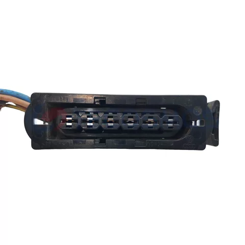 Automobile Waterproof Wiring Harness Connector Plug 8W0973755