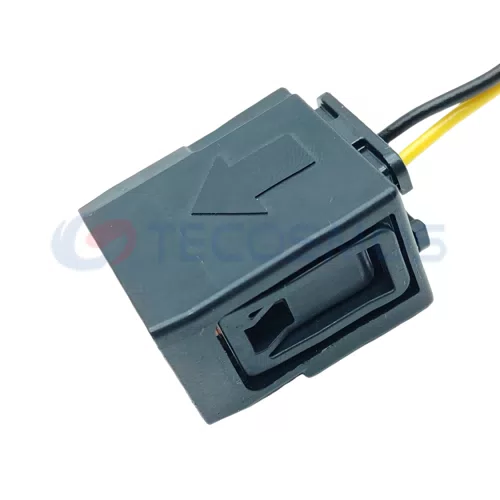 Automobile Waterproof Wiring Harness Connector Plug 90980-12747 - image 6