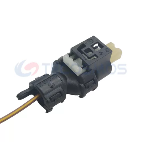 Black Connector Auto Parts 2-Pin Female Nylon Housing Material Model A0225452326 CT2-0046M-6 - image 5
