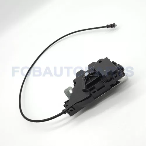 Trunk Tailgate Lock for Mercedes-Benz W212 W205 E350 C250 C300 A2047500485 - image 3