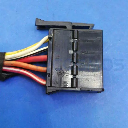 Car Connector For Lift switch plug For BYD For oil pump module 10 pins CT10-0037M - image 3