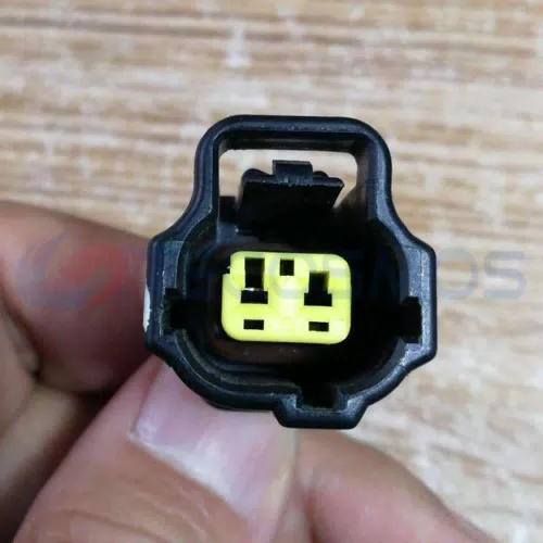 Car Connector For Land Rover intake air temperature sensor has two pins at the lower right of the slot CT2-0026M-12