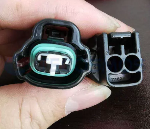 Car Connector For Toyota For Toyota Two original black parts from Toyota CT2-0068M-9