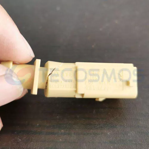 Car Connector For 8K0973802G rear antenna plug 2 pins CT2-0077G-2 - image 2
