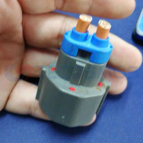 Car Connector For Two doses of new energy for electric vehicles CT2-0103M - image 3