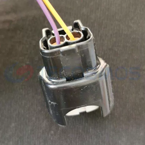 Car Connector For Two fuel injectors For Bluebird are produced on left middle and upper right CT2-0109M-2 - image 4