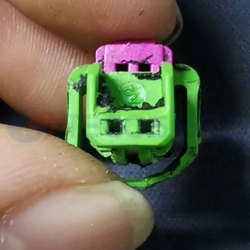 Car Connector For East Fengjing Yi For sensor for passenger For seat of is 2 pins CT2-0152M