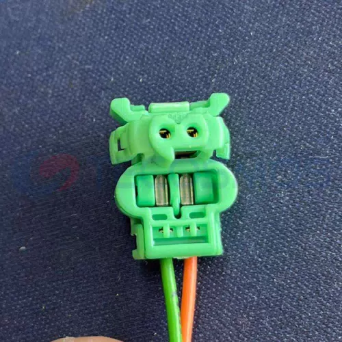 Car Connector For Land Rover green left slot of secondary sensor has two pins CT2-0161M-4