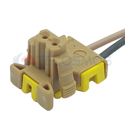 Auto Parts Brown Yellow Yellow Cover Left Slot Connector Wiring Socket Suitable for Volvo 2-pin Female CT2-0161m-1 - image 2