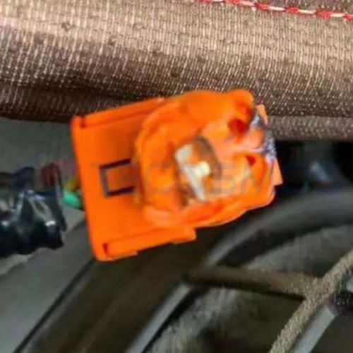 Car Connector For sensor plug has an orange short yellow cover with 2 pins CT2-0163M-3 - image 2