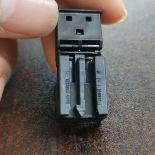 Car Connector For BMW For Blower Plug For 8378970 For 2 pins CT2-0309G - image 2