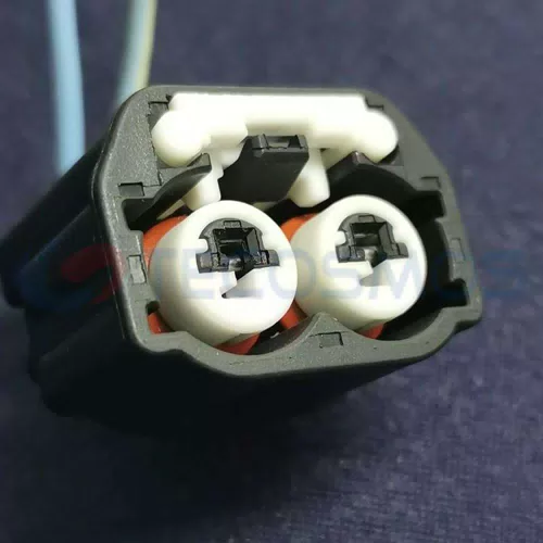 Car Connector For Toyota camshaft with two white pins CT2-0329M-1