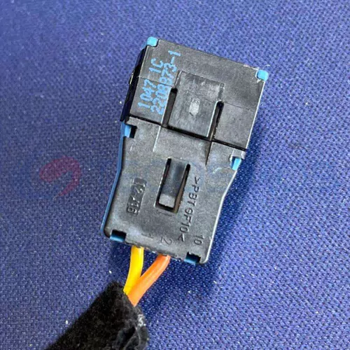 Car Connector For Trumpchi Blue 2pin Plug for Secondary Sensor CT2-0340M-3 - image 2