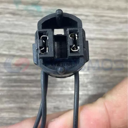 Car Connector for H7 Headlight Plug with Three Wires and Two Pins CT2-0346M-13
