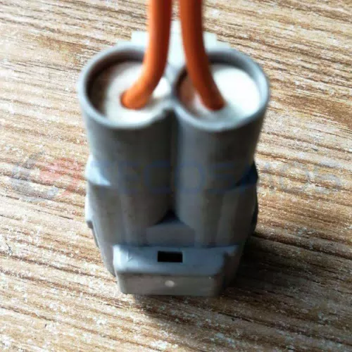 Car Connector For 2pin fan plug For GAC Trumpchi GA5 CT2-0363G - image 3