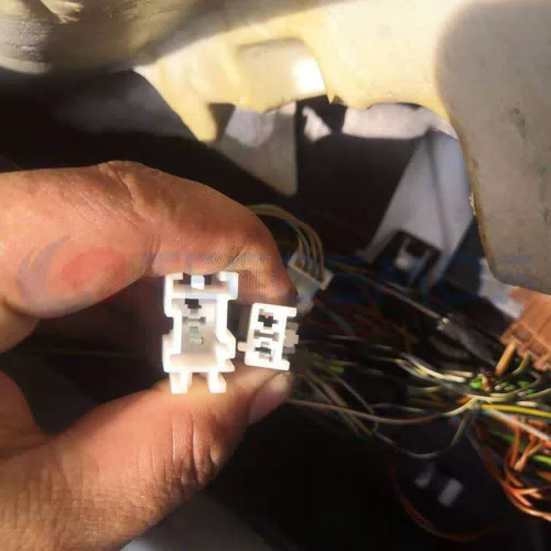 Car Connector For Mercedes-benz 2205455528 2 pins CT2-0381G - image 2