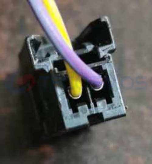 Car Connector for Black 2 Pins CT2-0508G - image 2