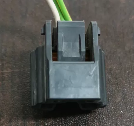 Headlamp Controller Crankshaft Position Sensor Plug for Nissan Female 3 Pin CT3-0007M - image 2