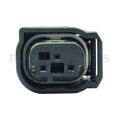 CT3-0048M-1 Connector Wire 3pin Female for Radar Plug Warm Air Water Valve Plug Benz BMW C200 968402-1 1-9676