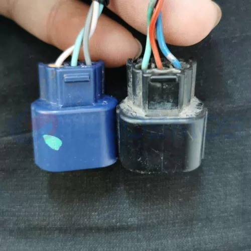 Car Connector For Honda intake pressure air conditioning pressure 3 pins in middle slot CT3-0063M - image 3