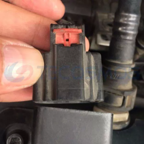 Car Connector For Buick For Chevrolet For Aveo Ignition coil Plug Lamp 9008H13 3pin CT3-0140M-2 - image 2