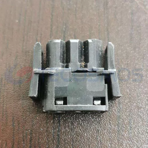 Car Connector black 3pin For BMW blower CT3-0168M-1 - image 2
