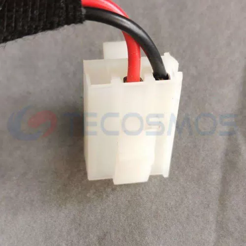 Car Connector For Volkswagen A three-pin plug for cigarette lighter CT3-0200M - image 3