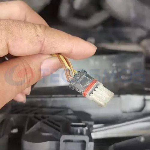 Car Connector For Mercedes-benz GlA200 hood lock plug with 4 pins CT4-0019M-1 - image 2
