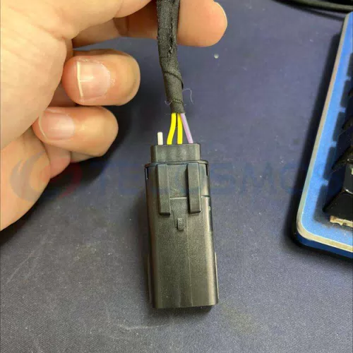 Car Connector For ford For Buick Daytime running light 33471-0461 4pin CT4-0102G - image 3