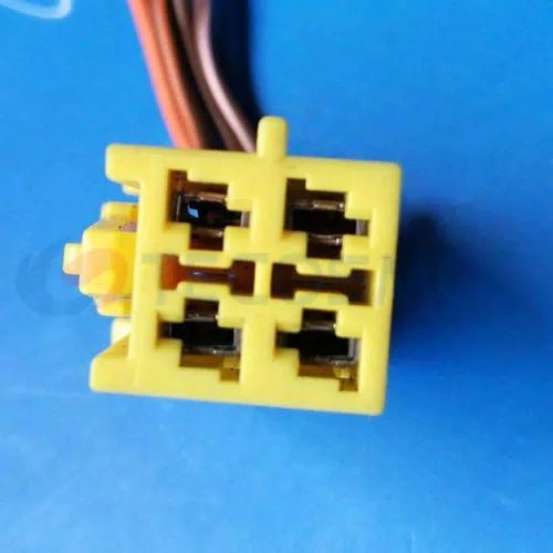 Car Connector For Mercedes-benz plug 0375459728 4 pins CT4-0147M-2