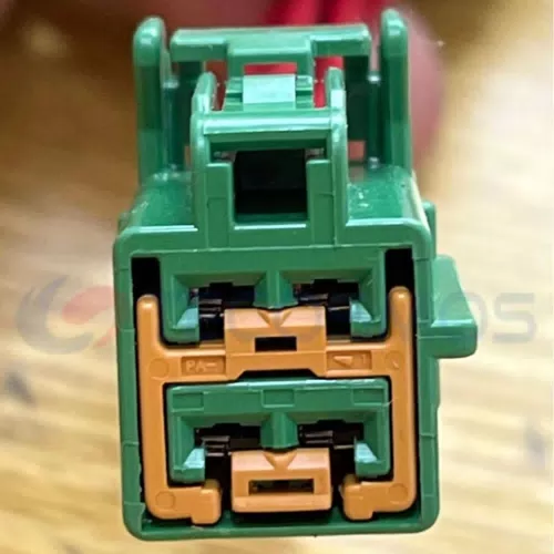 Car Connector for 4pin Taillight Plug for Land Rover for Jaguar for Buick CT4-0149M-1